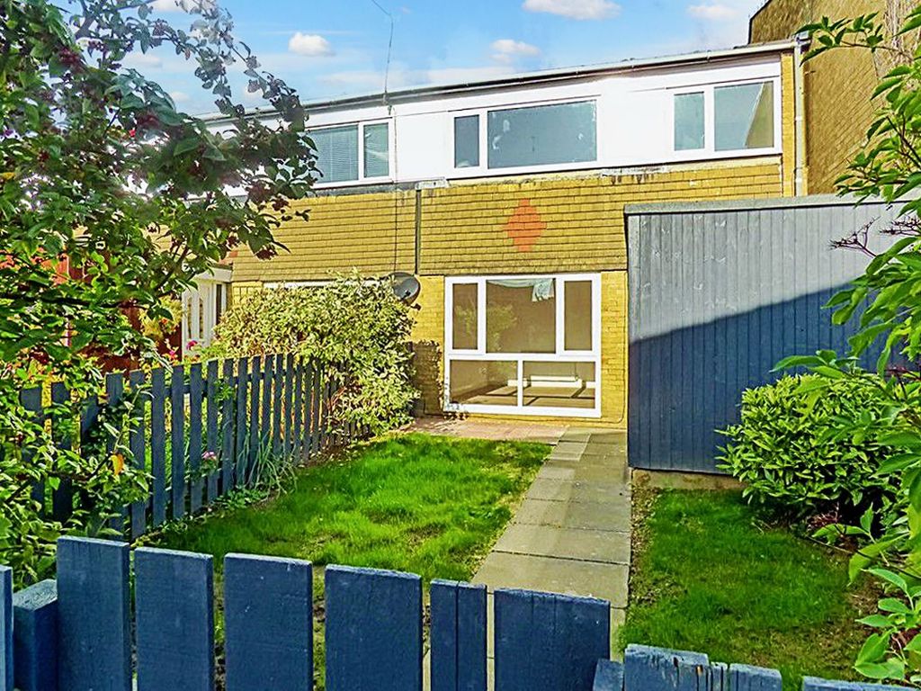 3 bed terraced house for sale in Loughrigg Avenue, Cramlington NE23, £120,000
