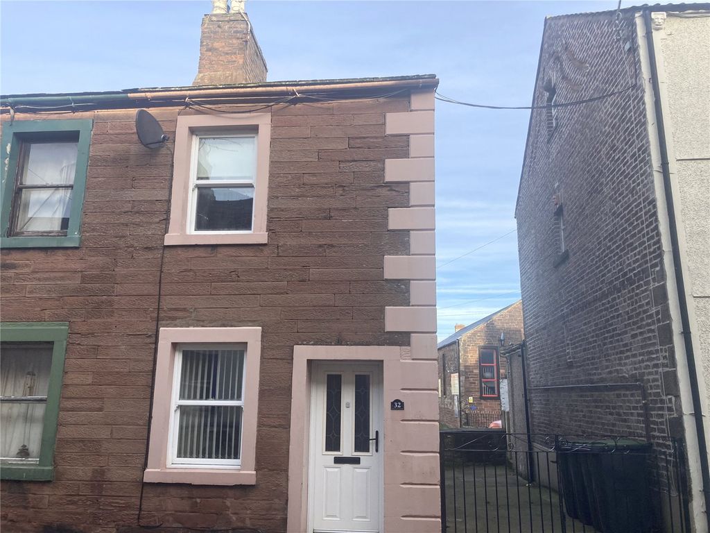 2 bed end terrace house for sale in New Street, Wigton CA7, £110,000