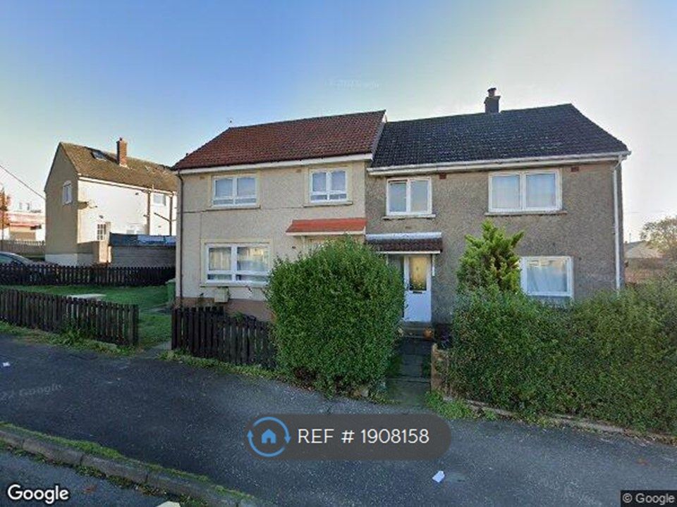 4 bed semi-detached house to rent in Mossneuk Street, Coatbridge ML5, £1,195 pcm