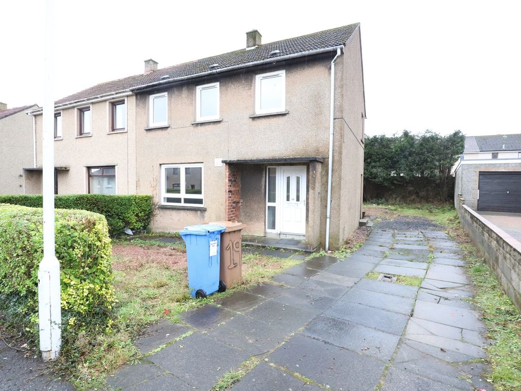 3 bed property for sale in Weir Avenue, Cowdenbeath KY4, £110,000