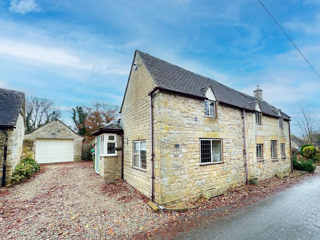 2 bed cottage to rent in The Quarry, Brockhampton, Cheltenham GL54, £1,695 pcm