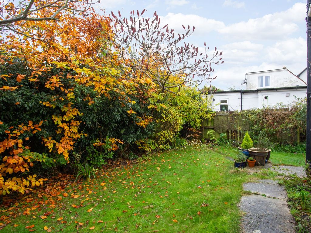 2 bed semi-detached house for sale in Rough Common Road, Rough Common CT2, £270,000