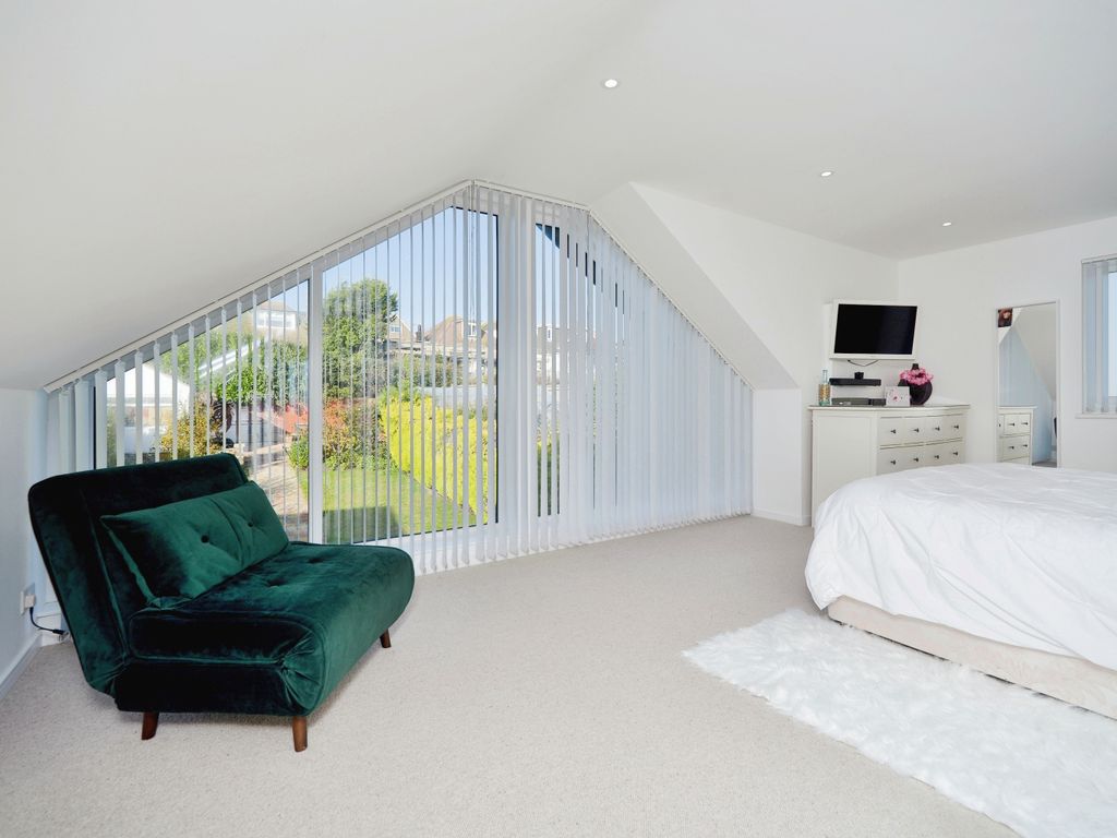 4 bed detached house for sale in Bevendean Avenue, Saltdean, Brighton BN2, £875,000
