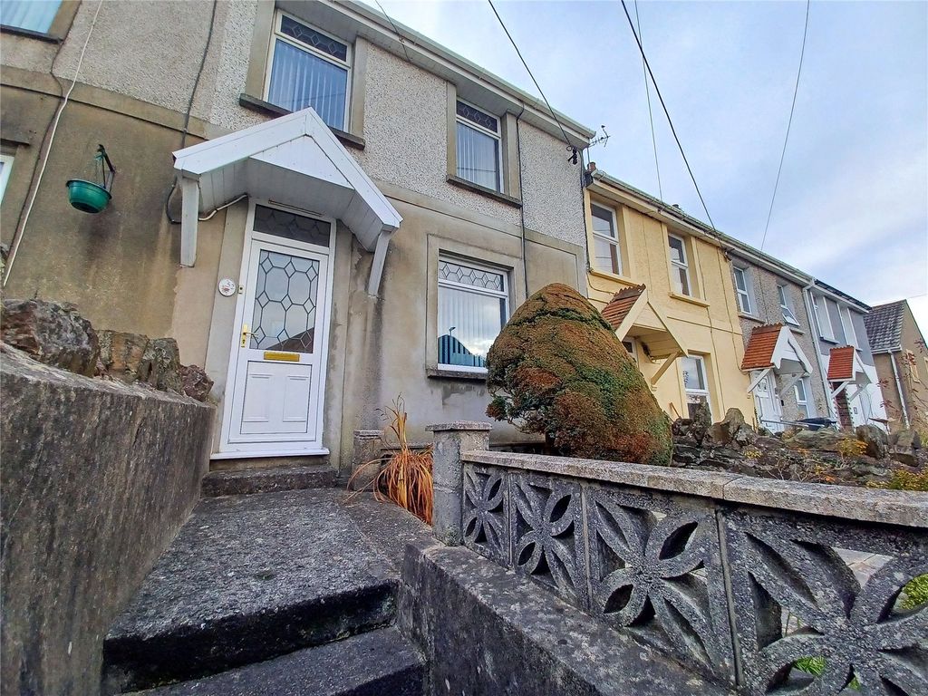 3 bed terraced house for sale in Pill Road, Milford Haven, Pembrokeshire SA73, £170,000