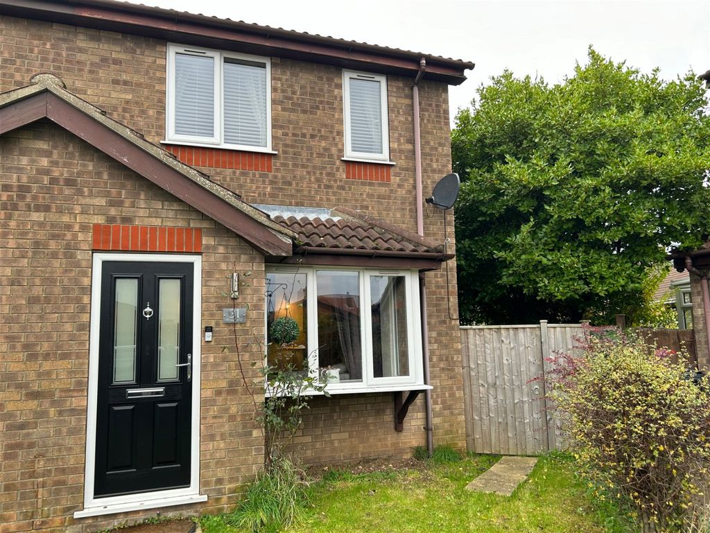 2 bed semi-detached house for sale in Swallow Drive, Louth, Lincolnshire LN11, £159,950