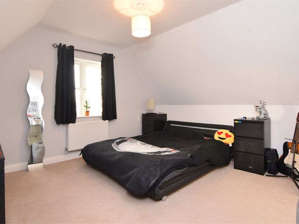4 bed end terrace house for sale in Langridge Circle, Watlington, King's Lynn PE33, £300,000