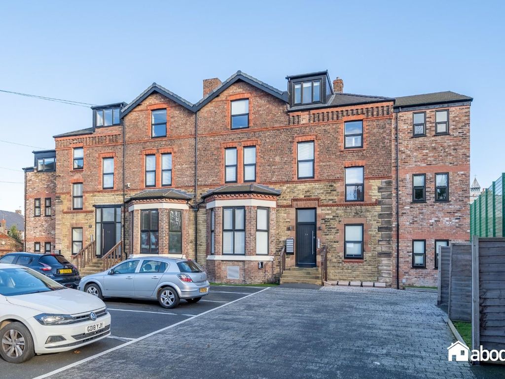 2 bed flat for sale in College Avenue, Crosby, Liverpool L23, £215,000