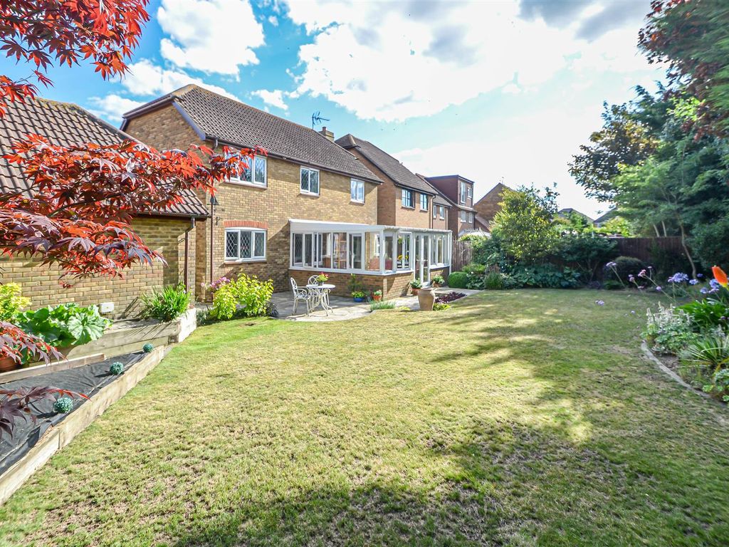 4 bed detached house for sale in Sedgemoor, Shoeburyness, Southend-On-Sea SS3, £600,000