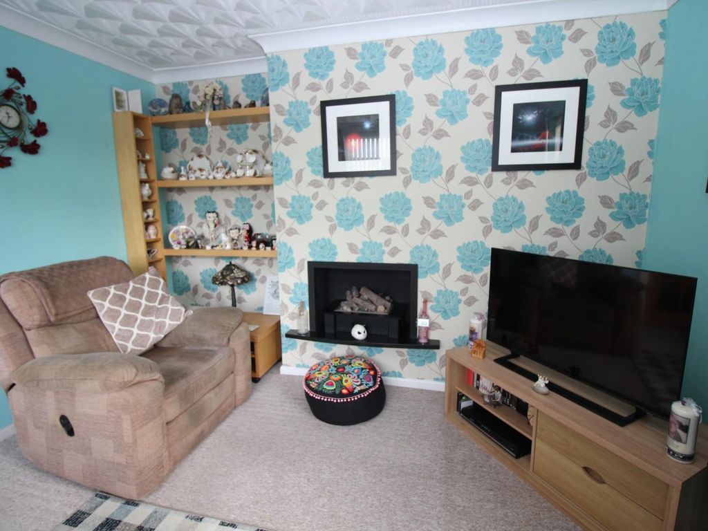 2 bed bungalow for sale in Davids Close, Alveston, Bristol BS35, £420,000