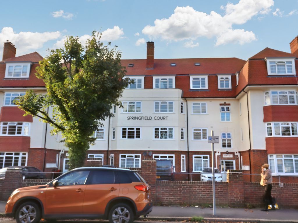 1 bed flat for sale in Springfield Road, Kingston Upon Thames KT1, £249,950