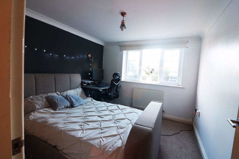 1 bed flat for sale in High Trees, Waterlooville PO7, £175,000