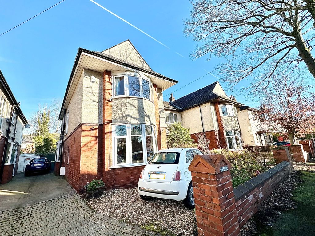 3 bed semi-detached house for sale in Manor Avenue, Fulwood, Preston PR2, £330,000