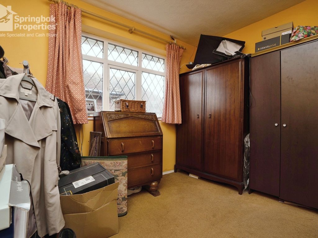 4 bed detached house for sale in Eileen Avenue, Saltdean, Saltdean, East Sussex BN2, £650,000