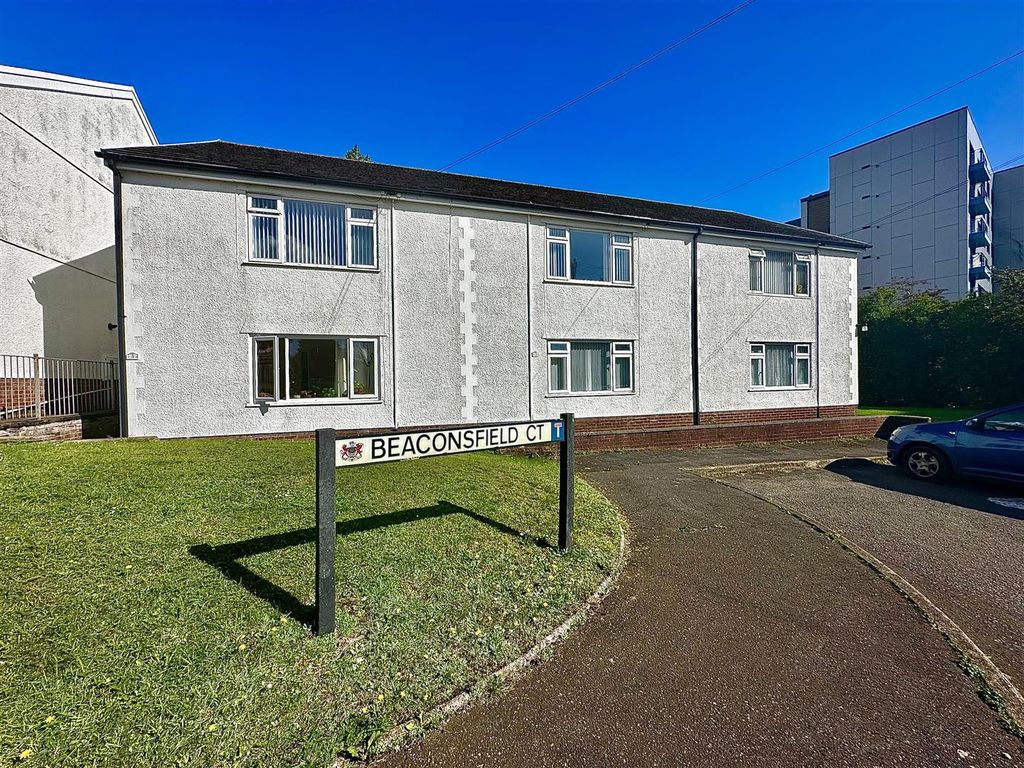 1 bed flat for sale in Beaconsfield Court, Sketty, Swansea SA2, £65,000