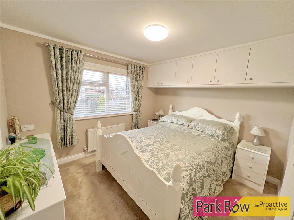 2 bed mobile/park home for sale in Dalton Bridge, Dalton, Thirsk YO7, £190,000