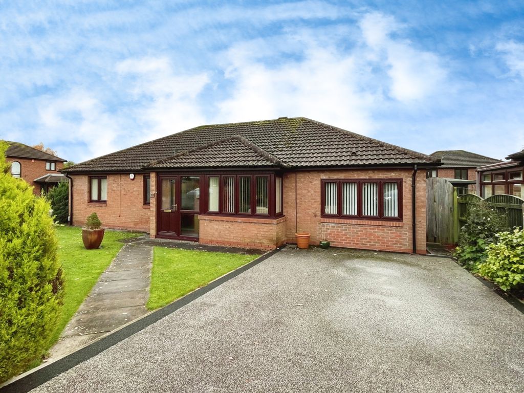 2 bed bungalow for sale in Pinecroft, Carlisle CA3, £280,000