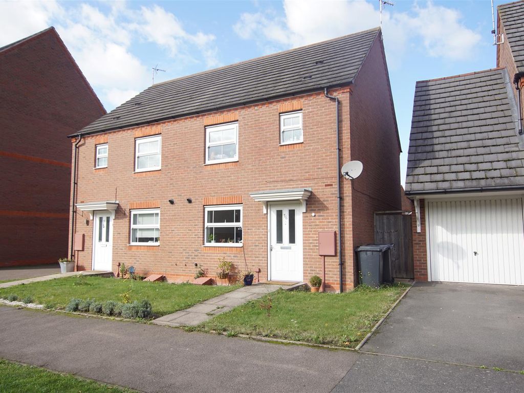 3 bed semi-detached house to rent in Hardwick Field Lane, Chase Meadow Square, Warwick CV34, £1,200 pcm