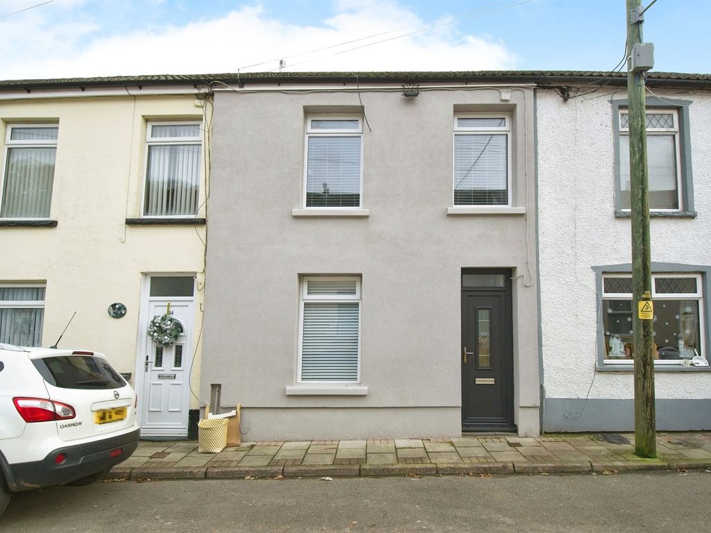 3 bed terraced house for sale in Thomas Street, Aberfan, Merthyr Tydfil CF48, £135,000