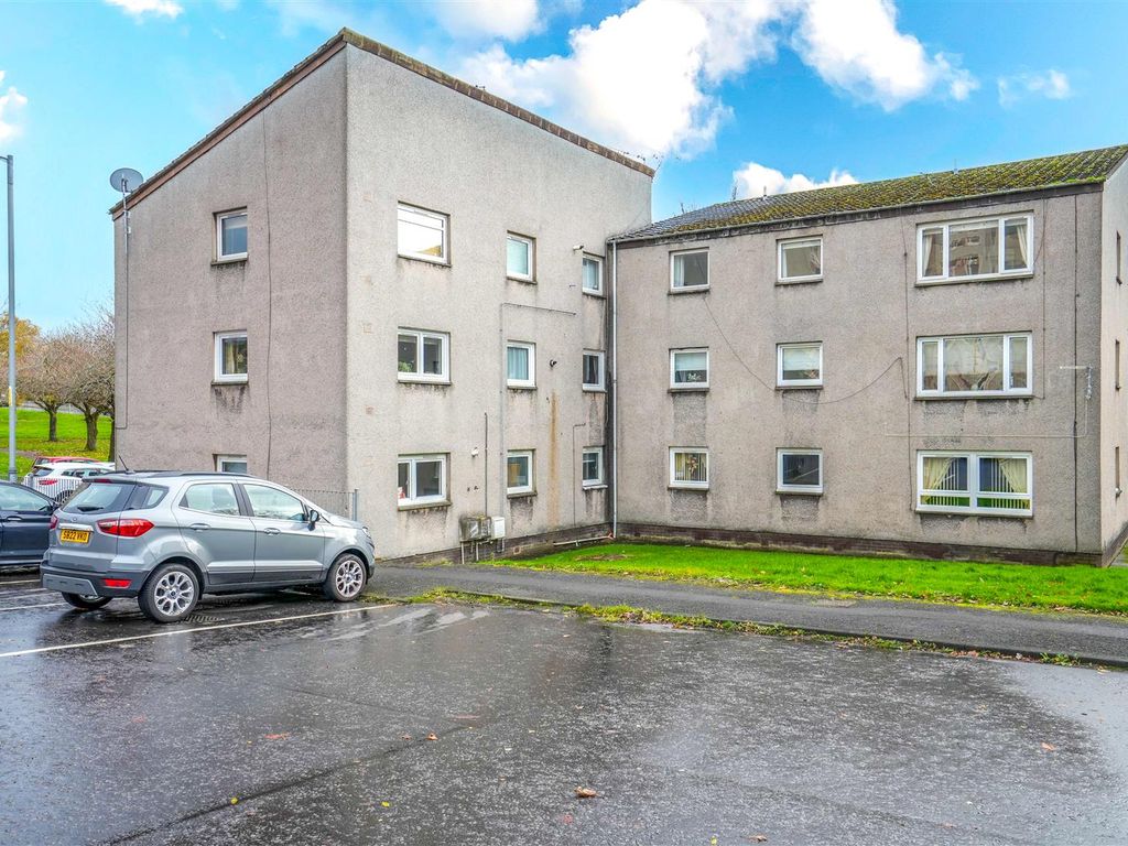 3 bed flat for sale in Airbles Street, Motherwell ML1, £72,500