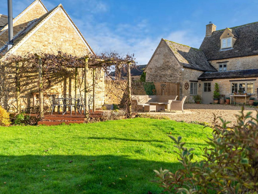 9 bed detached house for sale in Shipton Road Ascott-Under-Wychwood, Oxfordshire OX7, £2,000,000