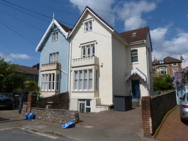 1 bed flat to rent in Wellington Park, Clifton, Bristol BS8, £1,100 pcm