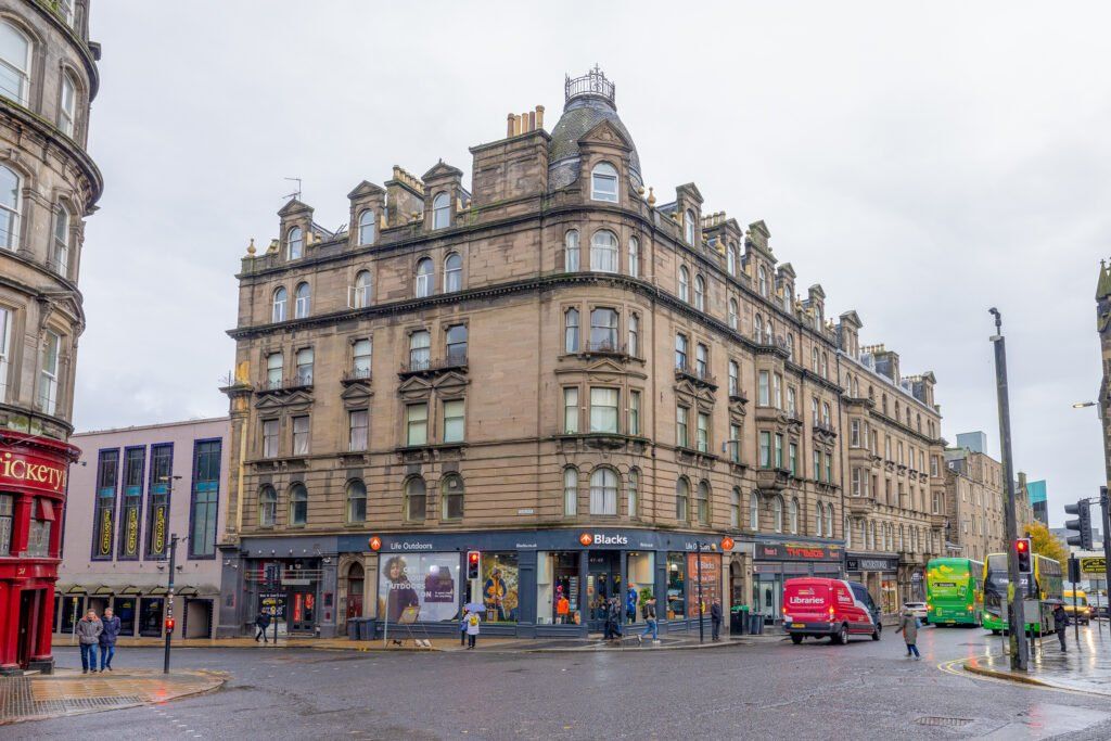 6 bed flat for sale in Commercial Street, Dundee DD1, £95,000