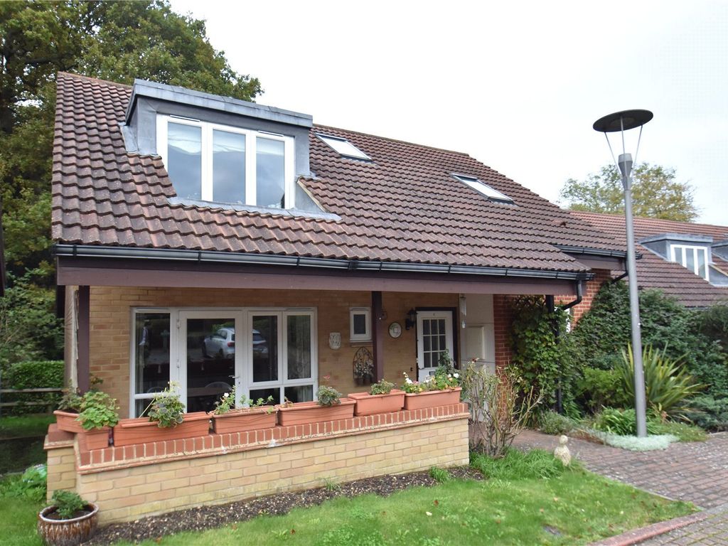 3 bed property for sale in The Finches, Patrons Way West, Denham Garden Village, Buckinghamshire UB9, £565,000