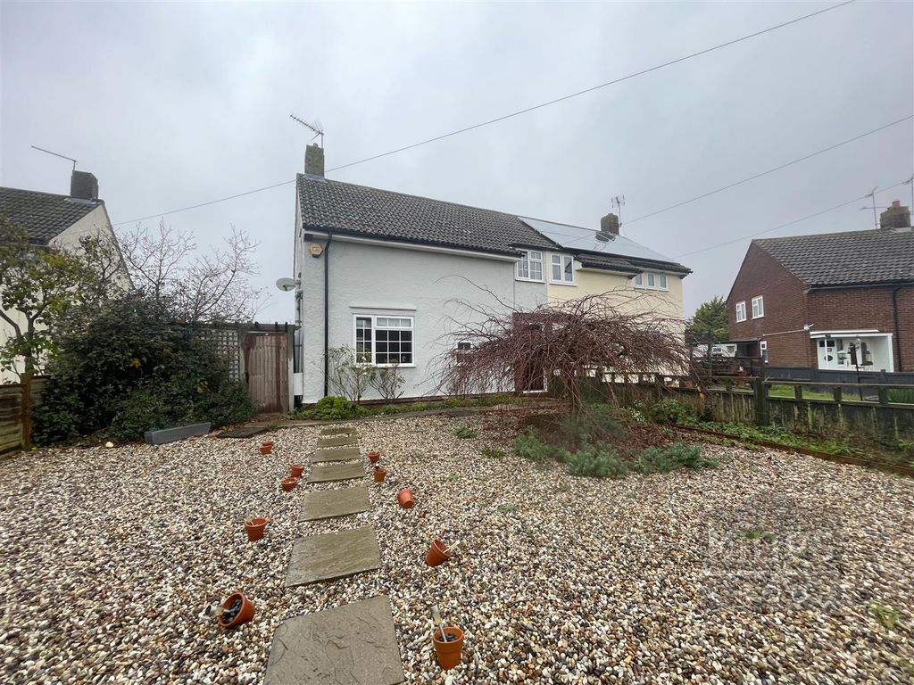 3 bed semi-detached house for sale in Mill Close, Elsenham, Bishop's Stortford CM22, £425,000