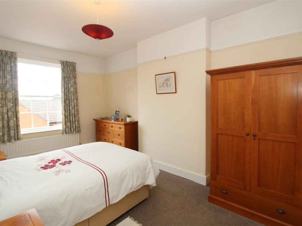 5 bed farmhouse for sale in Seaton Delaval, Whitley Bay NE25, £595,950
