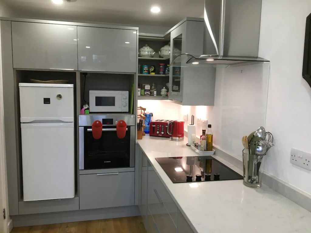 2 bed flat to rent in Sau6E8 - Saunders Street, Edinburgh 6Tt, UK, Edinburgh EH3. Bills Included., £2,000 pcm