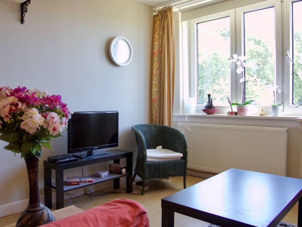 2 bed flat to rent in Sau6E8 - Saunders Street, Edinburgh 6Tt, UK, Edinburgh EH3. Bills Included., £2,000 pcm