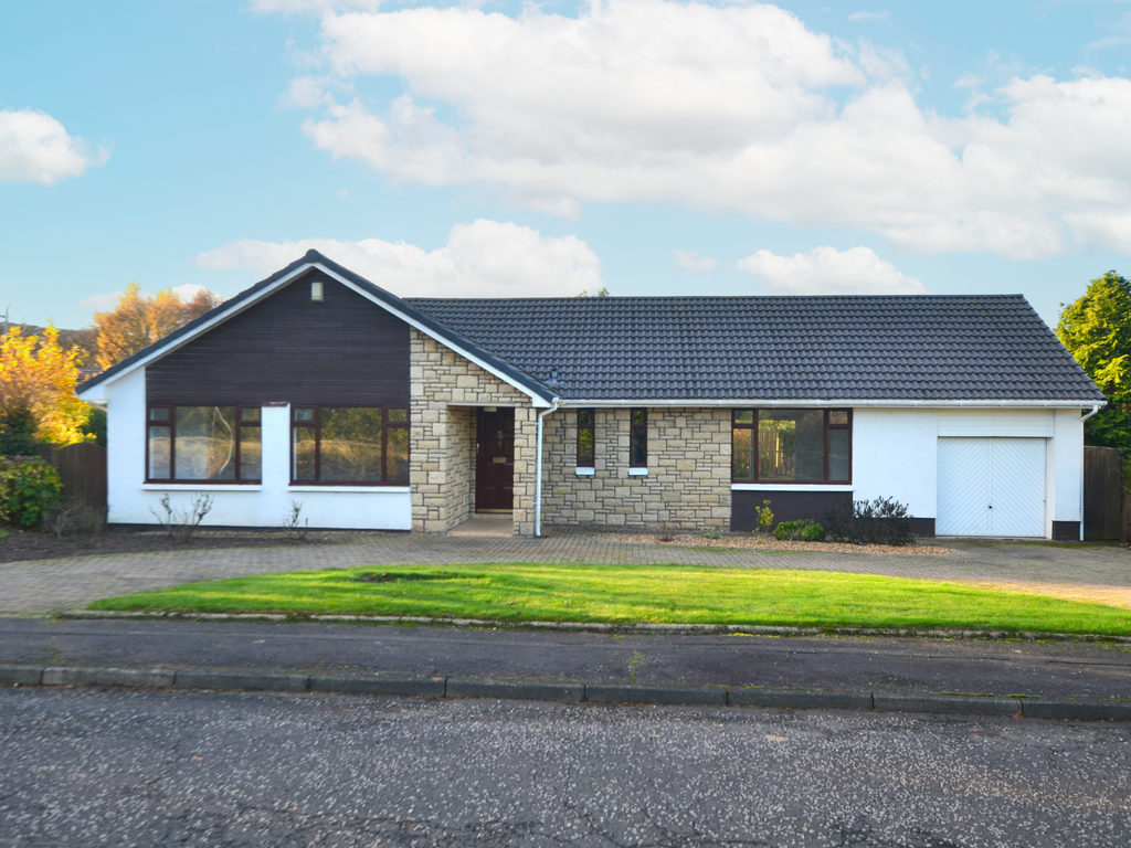 4 bed bungalow for sale in Glenalla Crescent, Alloway, Ayr KA7, £365,000
