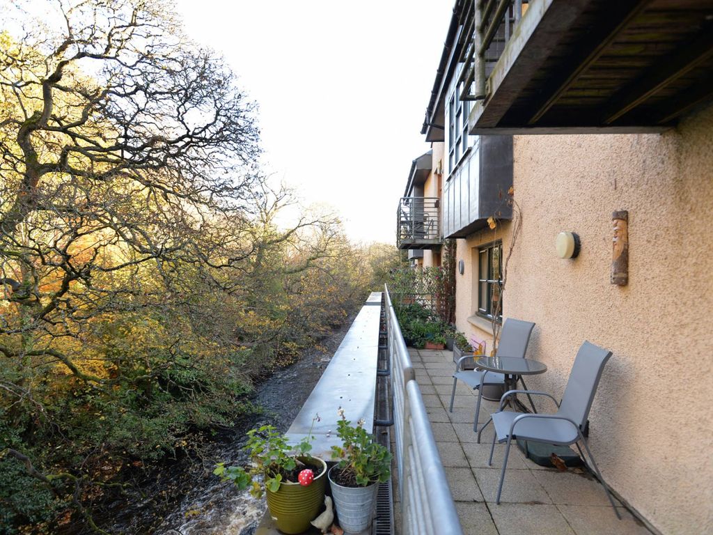 4 bed flat for sale in West Mill Road, Colinton, Edinburgh EH13, £435,000