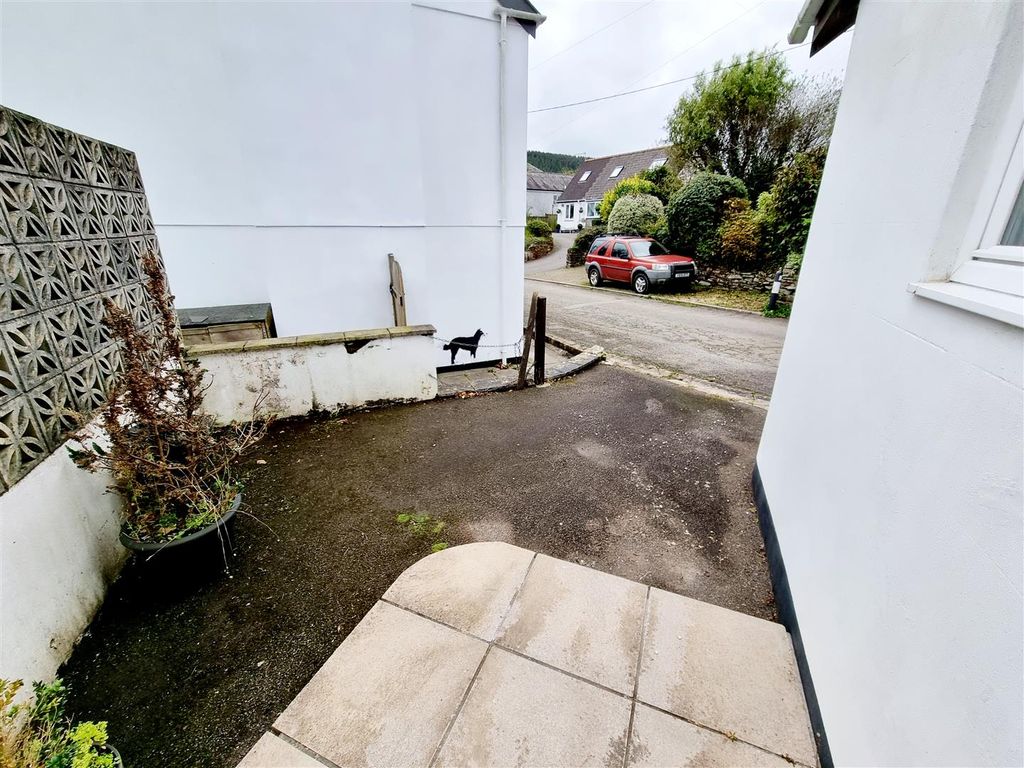 2 bed property for sale in North Hill, Launceston PL15, £225,000