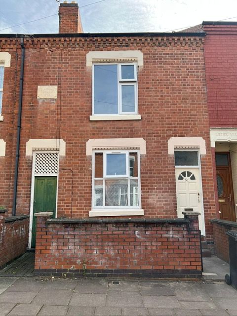 3 bed terraced house to rent in Beaumont Road, Leicester LE5, £1,100 pcm