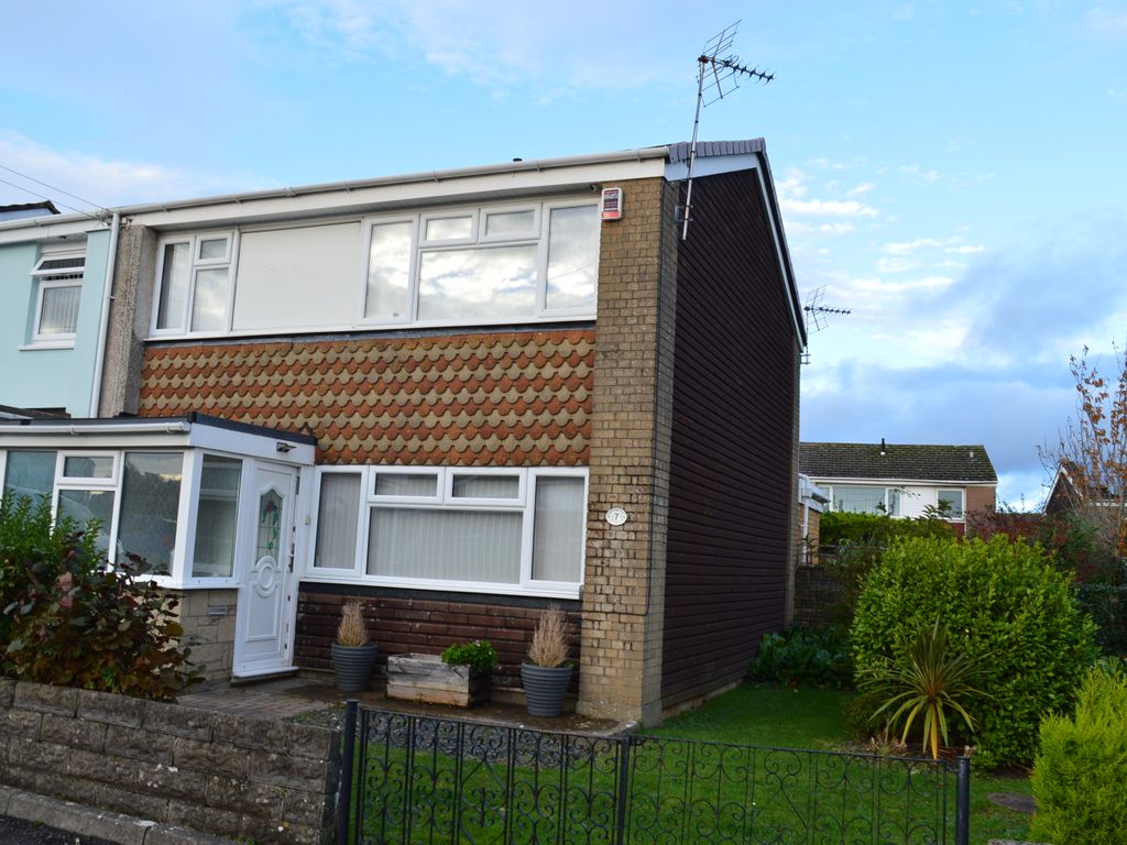3 bed end terrace house for sale in Greys Drive, Llantwit Major CF61, £230,000