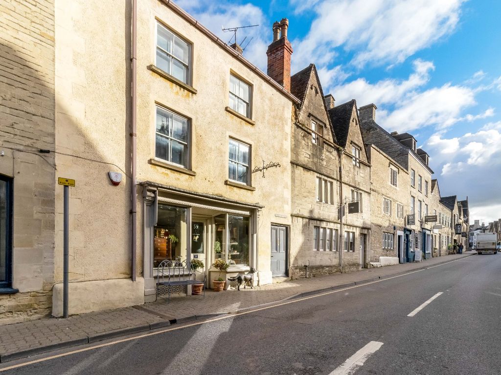 4 bed town house for sale in Long Street, Tetbury, Gloucestershire GL8, £925,000