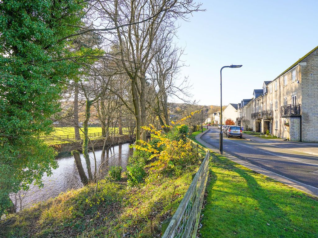 4 bed town house for sale in Forge Lane, Oughtibridge S35, £299,950