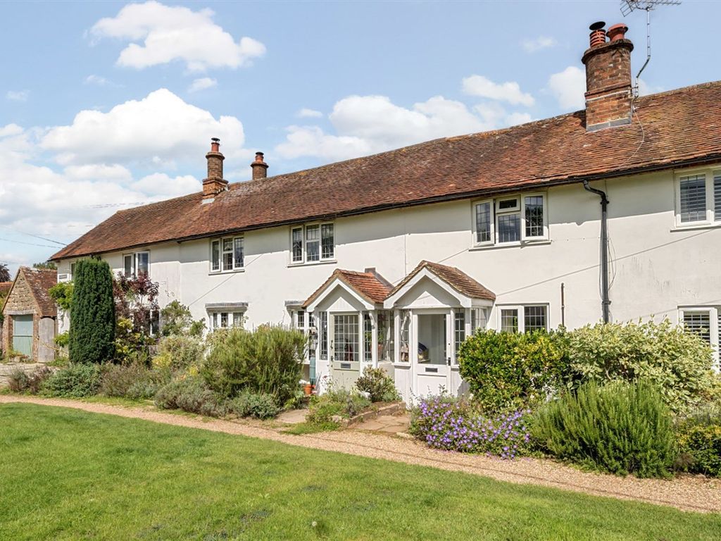 2 bed cottage for sale in Lavender Row, Stedham GU29, £550,000