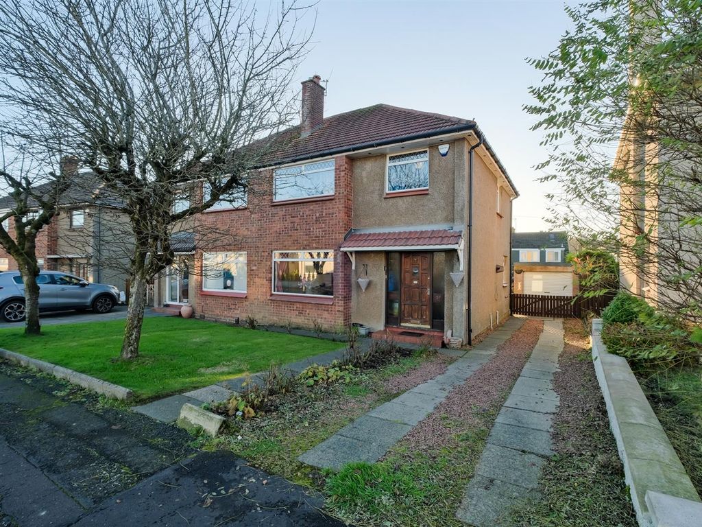 3 bed property for sale in Bourtree Road, Hamilton ML3, £159,995