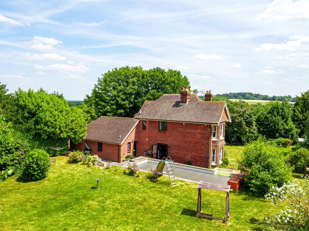 5 bed detached house for sale in Hill Farm Lane, Codmore Hill RH20, £850,000