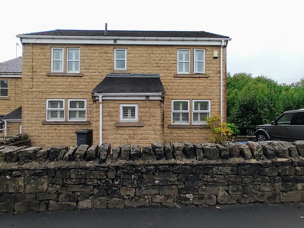 3 bed town house for sale in Thornton Road, Thornton, Bradford BD13, £259,950