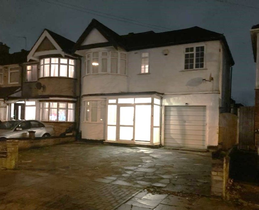 4 bed terraced house to rent in Kings Road, Harrow HA2, £2,900 pcm