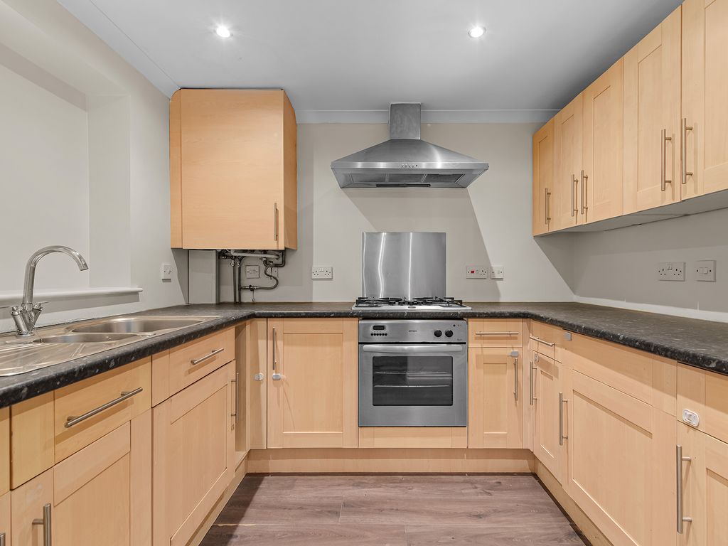3 bed detached house for sale in Park Road, New Carron Village, Falkirk FK2, £195,000