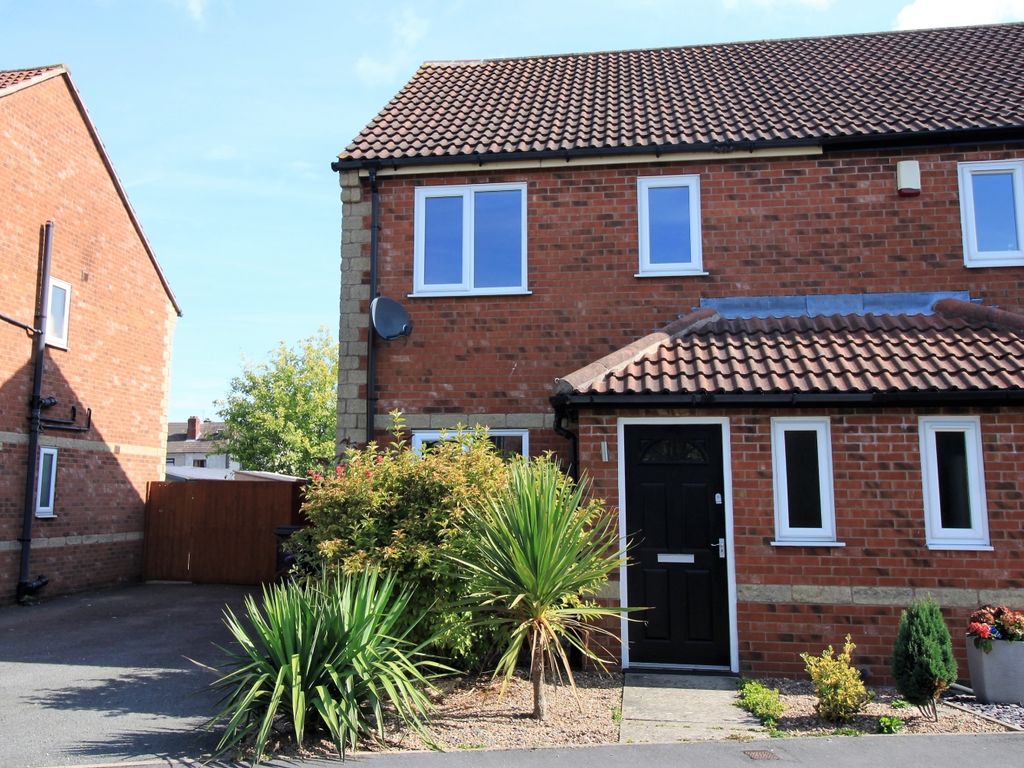 3 bed semi-detached house to rent in Kendrick Close, Coalville LE67, £895 pcm