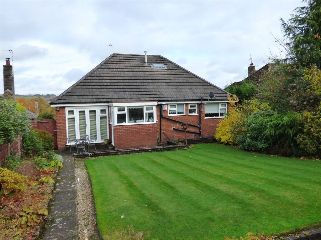 3 bed bungalow for sale in The Ridgeway, Disley, Stockport SK12, £475,000