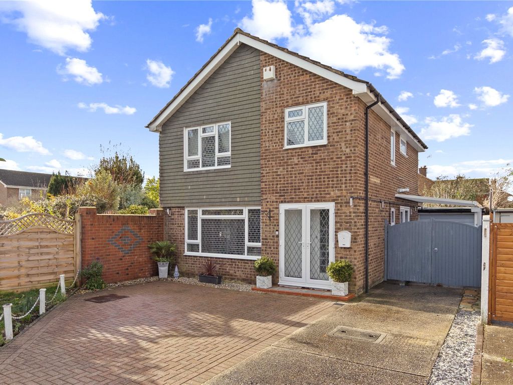 4 bed detached house for sale in Bursledon Close, Felpham, West Sussex PO22, £485,000