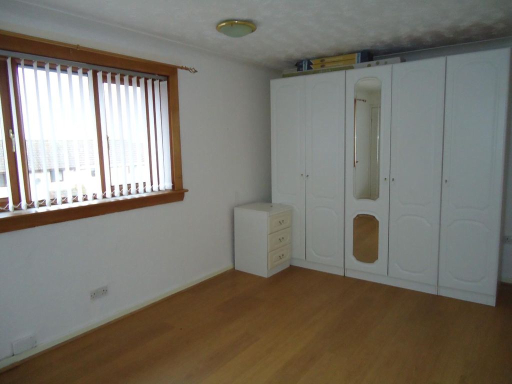 2 bed property for sale in Bilsland Road, Glenrothes KY6, £89,995