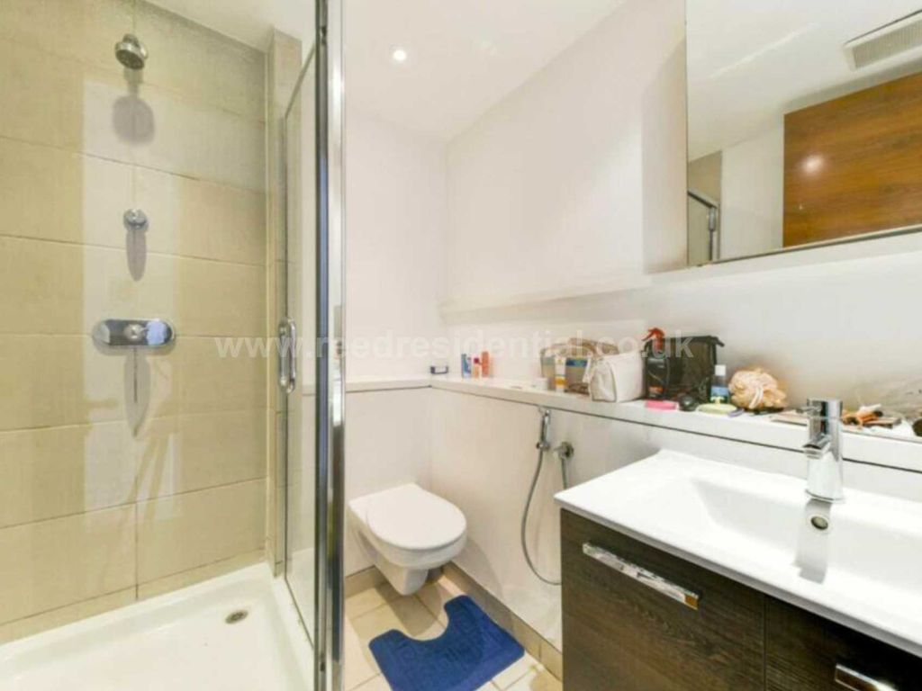 3 bed flat for sale in Praed St, London W2, £1,450,000