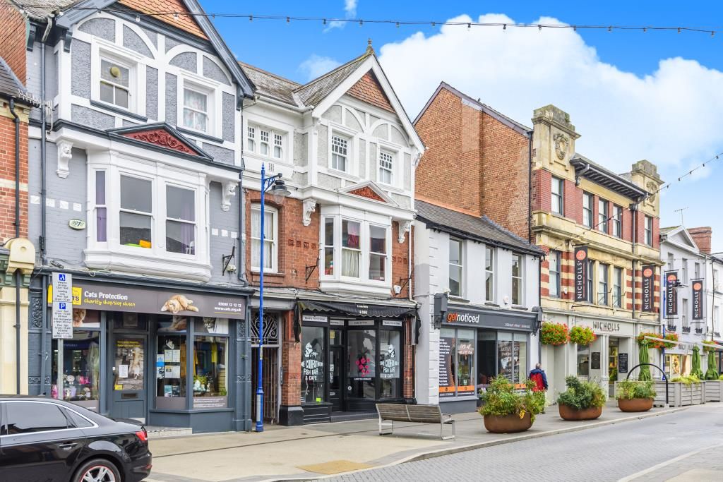 Retail premises for sale in Abergavenny, Monmouthshire NP7, £520,000